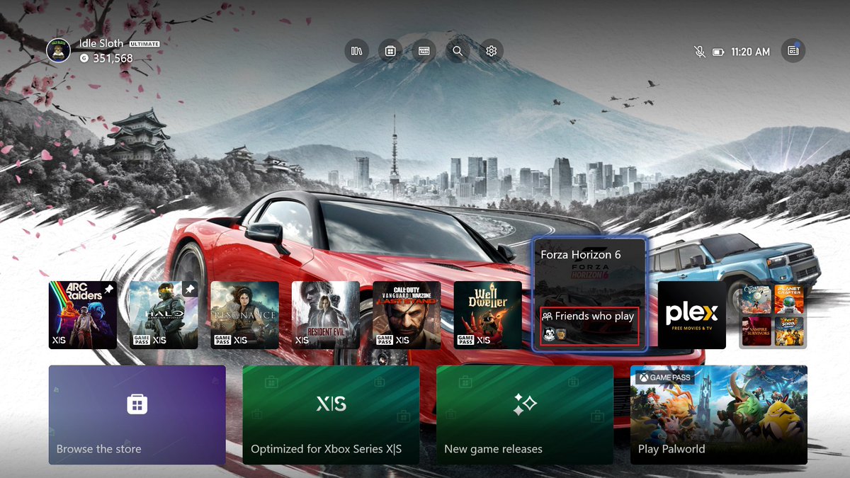 Xbox Home screen showing a Friends who play tag on the Forza Horizon 6 game tile.