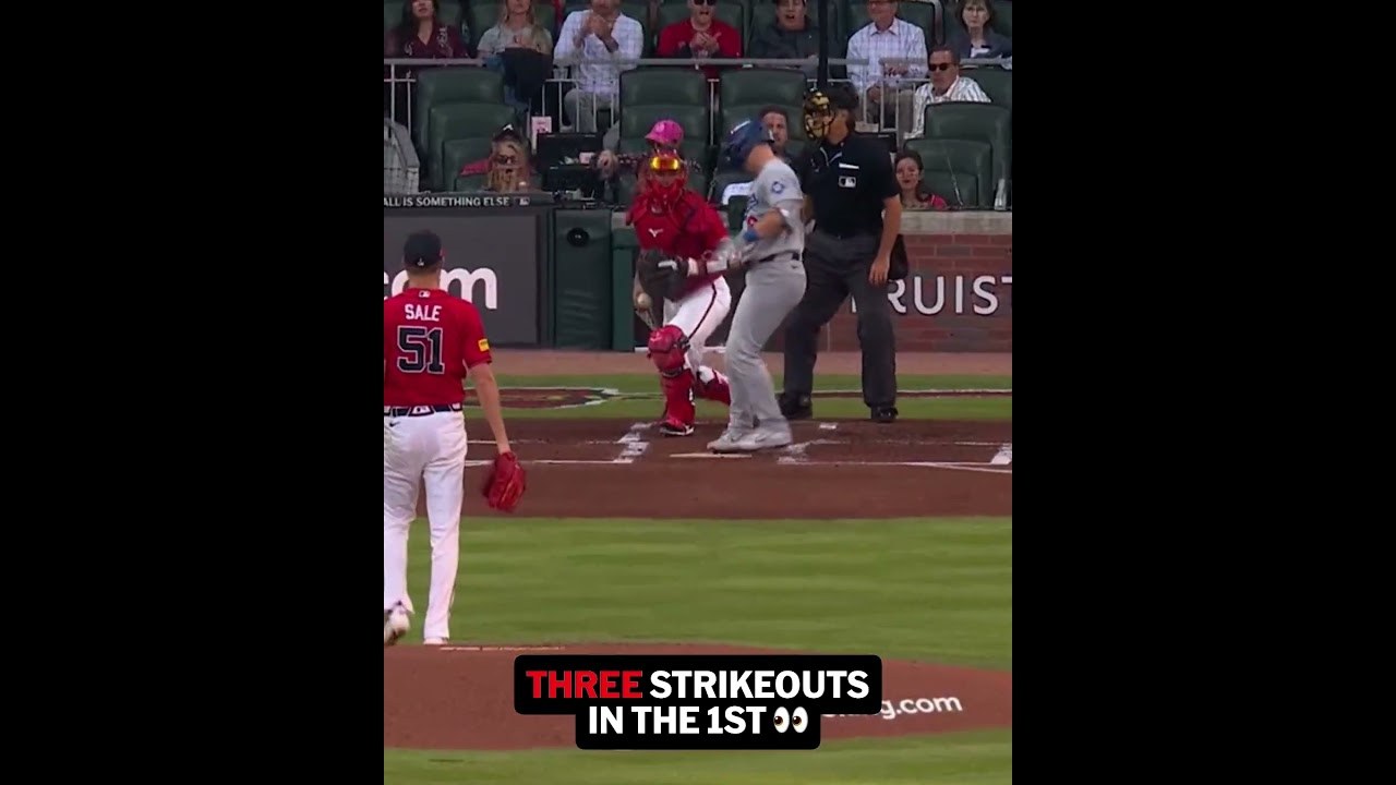 Chris Sale strikes out Freddie Freeman, Will Smith, and Shohei Ohtani in the top of the 1st!